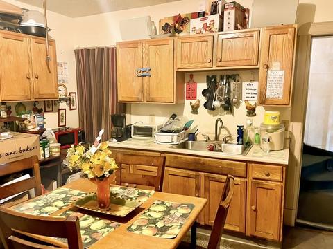 261 Wilbraham Rd, Springfield, MA 01109 photo 4
