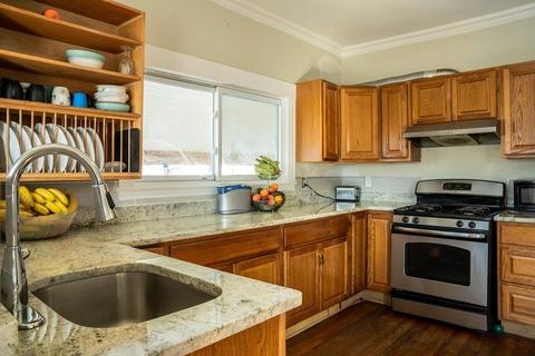 6 Locust St, Everett, MA 02149 photo 6