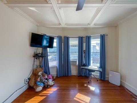 6 Locust St, Everett, MA 02149 photo 10