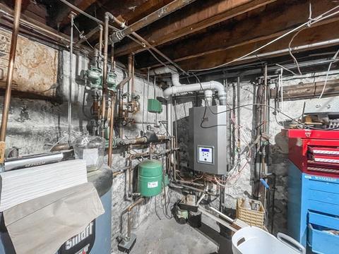 6 Locust St, Everett, MA 02149 photo 24