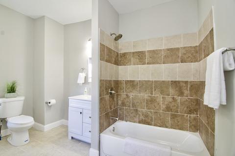 52 Mulberry St, Springfield, MA 01105 photo 22