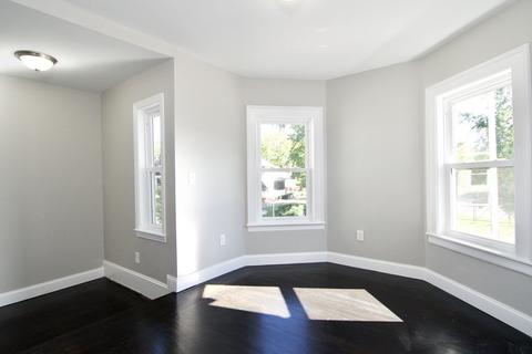 52 Mulberry St, Springfield, MA 01105 photo 13