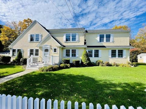 7 Stevens Rd, Needham, MA 02492 photo 1