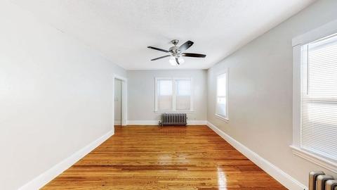 84 Edgewood St, Springfield, MA 01109 photo 10