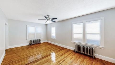84 Edgewood St, Springfield, MA 01109 photo 9
