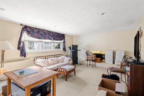 20 Winslow Rd, Needham, MA 02492 photo 19