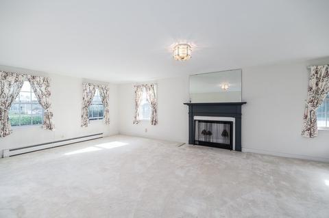 7 Ocean View Dr, Gloucester, MA 01930 photo 8