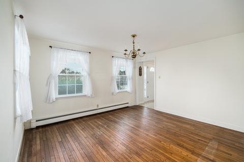 7 Ocean View Dr, Gloucester, MA 01930 photo 9