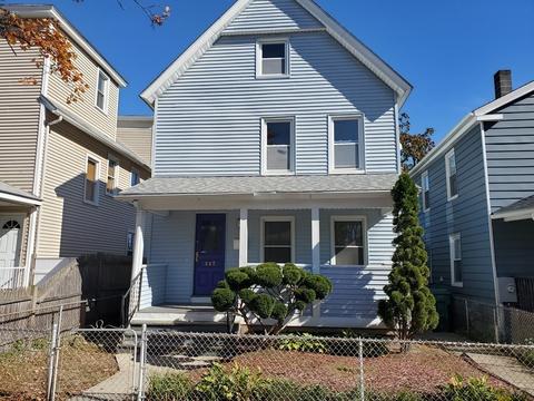 147 Colton St, Springfield, MA 01109 photo 1