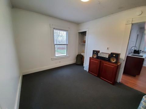 147 Colton St, Springfield, MA 01109 photo 19