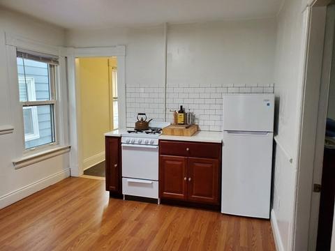 147 Colton St, Springfield, MA 01109 photo 10