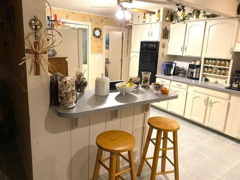 46 Dudley St, Wilbraham, MA 01095 photo 5