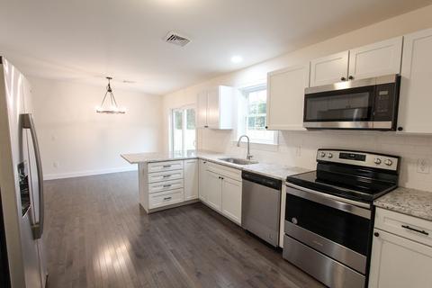 8 Vista Cir, Centerville, MA 02632 photo 9
