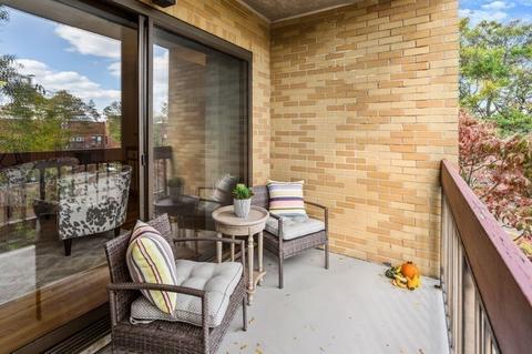 41 Centre St #308, Brookline, MA 02446 photo 16