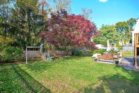 9 Maple Ave, Wakefield, MA 01880 photo 38
