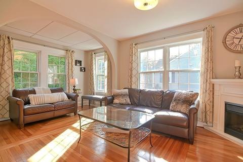 9 Maple Ave, Wakefield, MA 01880 photo 5