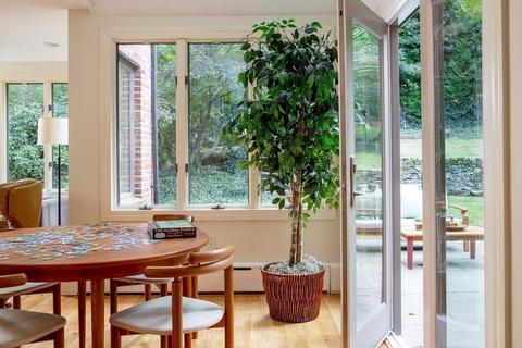 122 Clark Rd, Brookline, MA 02445 photo 12