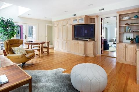 122 Clark Rd, Brookline, MA 02445 photo 13