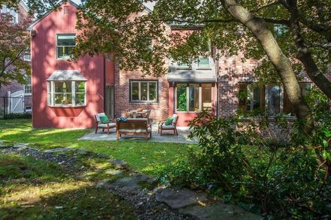 122 Clark Rd, Brookline, MA 02445 photo 39
