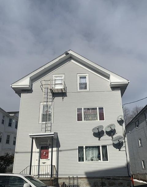 194 Buffinton St, Fall River, MA 02721 photo 2