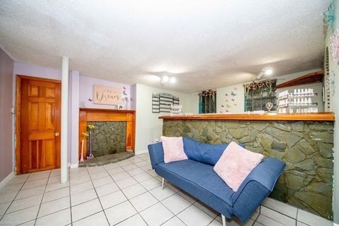 104 Oak St, Fall River, MA 02720 photo 37