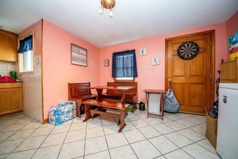104 Oak St, Fall River, MA 02720 photo 8
