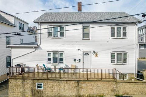 104 Oak St, Fall River, MA 02720 photo 1