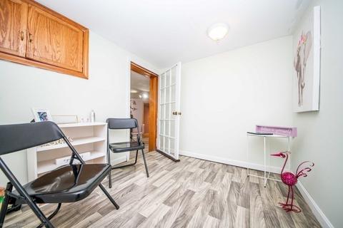 104 Oak St, Fall River, MA 02720 photo 41