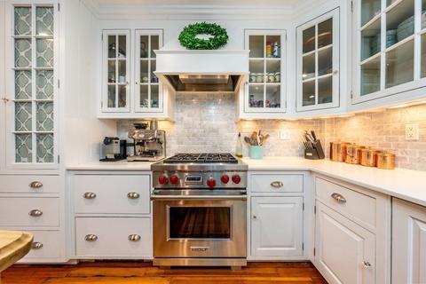 454 Main St, Barnstable, MA 02632 photo 10