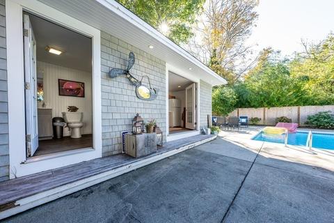 454 Main St, Barnstable, MA 02632 photo 35