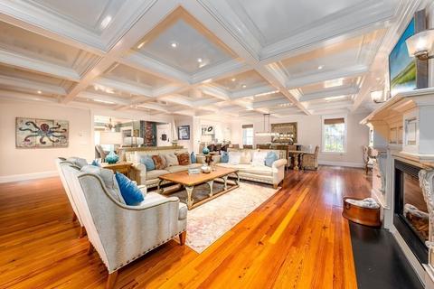 454 Main St, Barnstable, MA 02632 photo 7