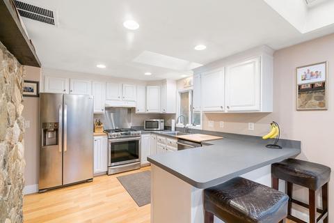 13 Wompatuck Rd, Hingham, MA 02043 photo 11