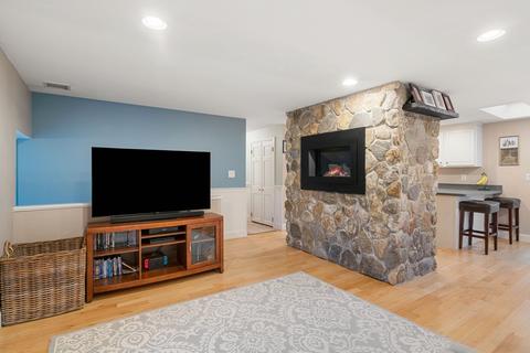 13 Wompatuck Rd, Hingham, MA 02043 photo 4