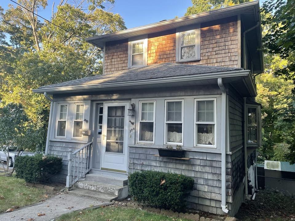 178 Mill St, Randolph, MA 02368 2 Photos MLS 72913013 Movoto