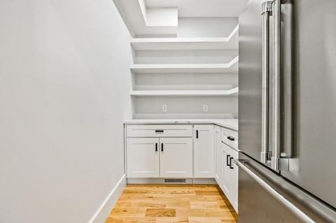 14 Williams St, Hingham, MA 02043 photo 8