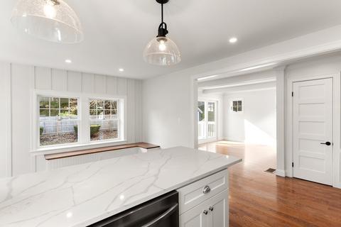 47 Pearson St, Beverly, MA 01915 photo 12
