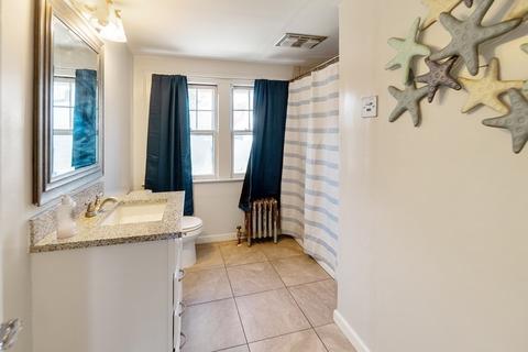 327 Commonwealth Ave, Springfield, MA 01108 photo 16