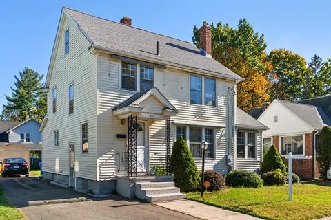 327 Commonwealth Ave, Springfield, MA 01108 photo 2