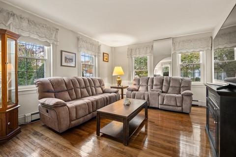 2 High St, Franklin, MA 02038 photo 7
