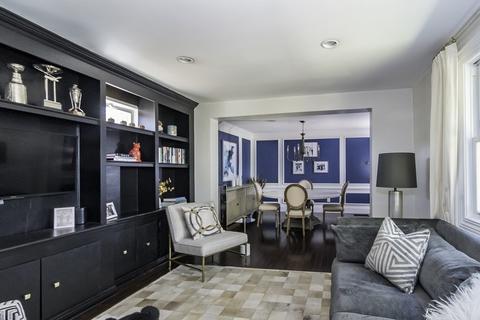 147 Walnut St, Wellesley, MA 02481 photo 9