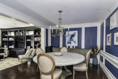 147 Walnut St, Wellesley, MA 02481 photo 8