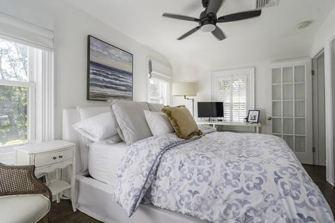 147 Walnut St, Wellesley, MA 02481 photo 10
