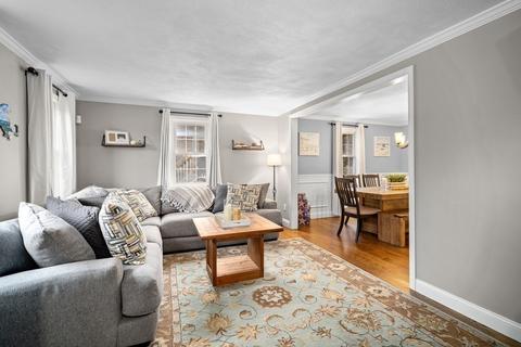 4 Robert St, Walpole, MA 02081 photo 12
