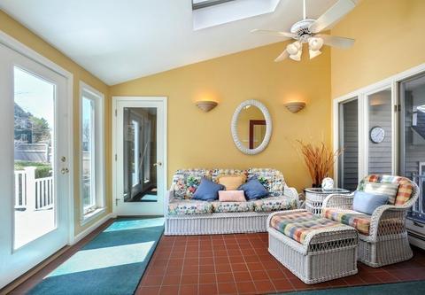 4 Robert St, Walpole, MA 02081 photo 17