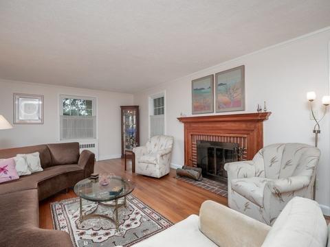 88 Flagg St, Worcester, MA 01602 photo 11