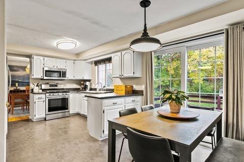 5 Riverside Rd, Franklin, MA 02038 photo 4