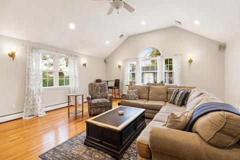 14 Risley Rd, Winchester, MA 01890 photo 17