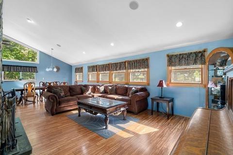 9 Putnam Ln, Danvers, MA 01923 photo 13