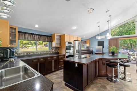 9 Putnam Ln, Danvers, MA 01923 photo 5