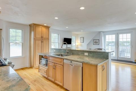 370 Monomoscoy Rd, Mashpee, MA 02649 photo 17